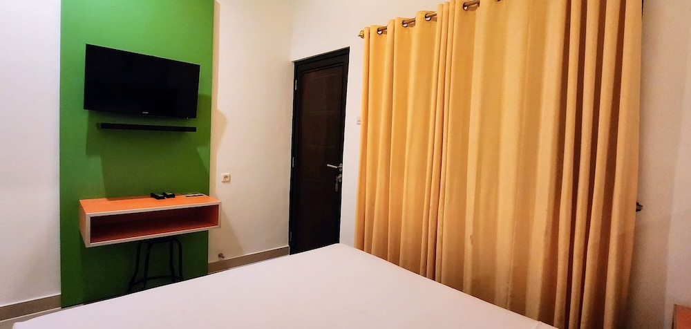 غرفة ديلوكس بسرير كوين، Jambrut Inn Hotel 8/10