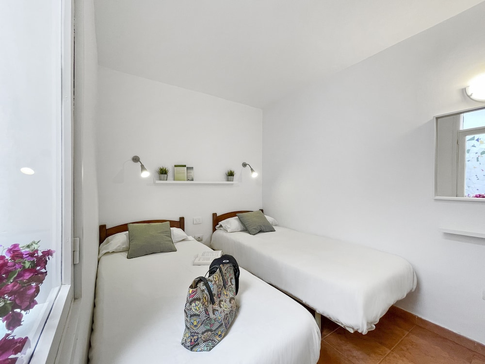 Room at Parque Raquel Bungalows, PUERTO RICO