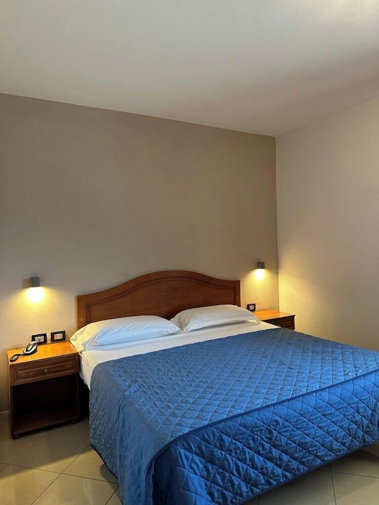 Hotel Plaza 21/50
