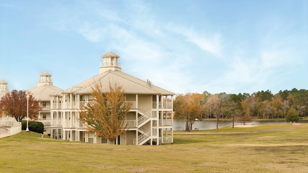 Holiday Inn Club Vacations Piney Shores Resort Lake Conroe 64/68