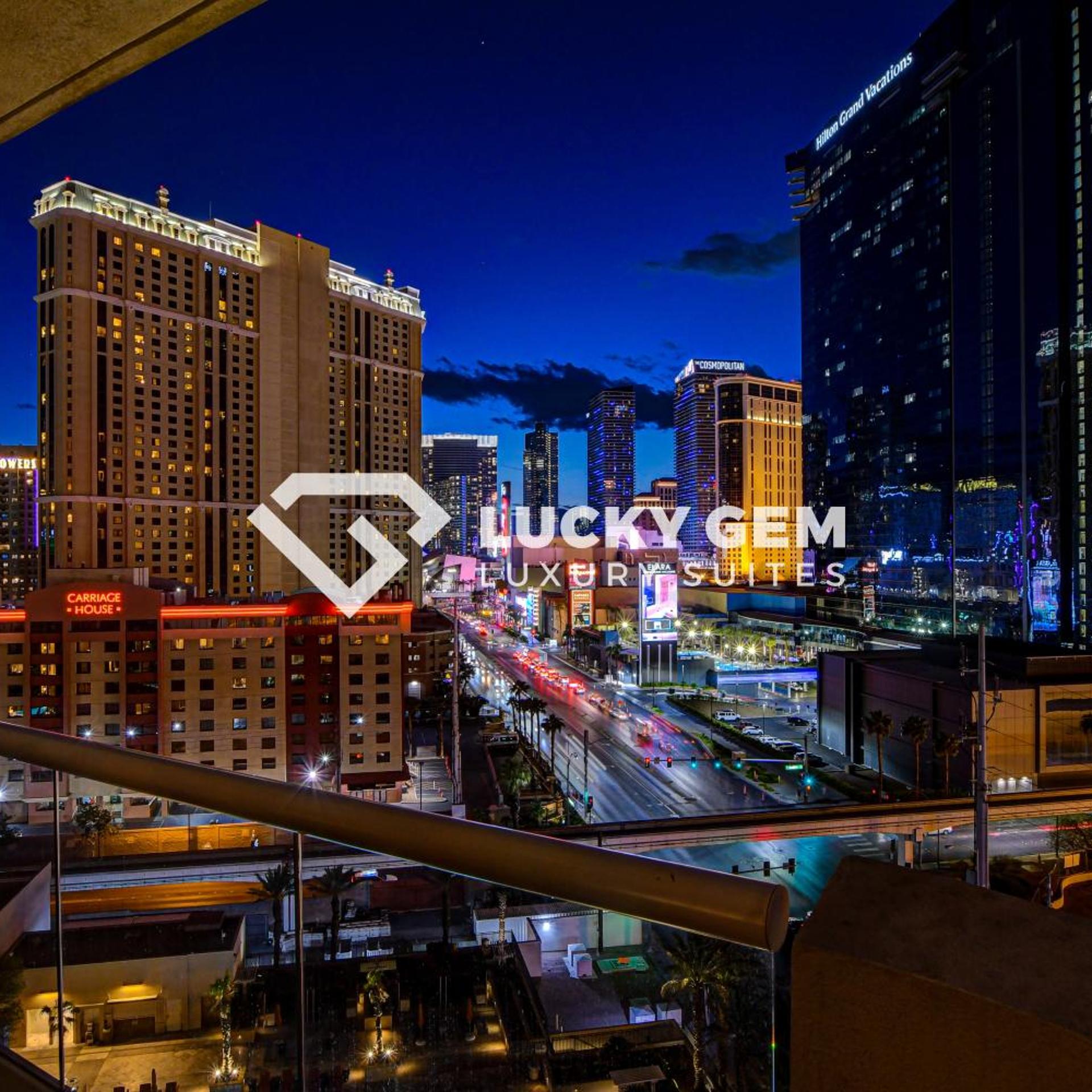 SPHERE VIEW - Signature MGM Resort Lucky Gem Penthouse & Luxury Suites 10817 8/49