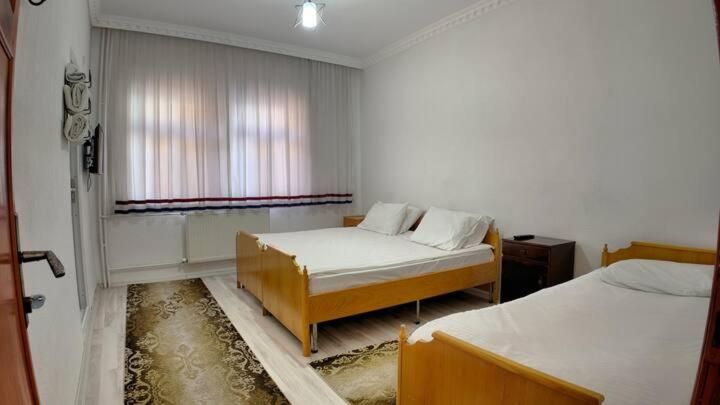 Gumus Hotel 7/50