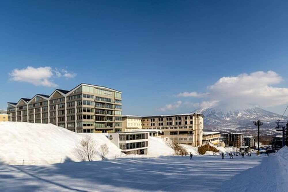 The Maples Niseko 46/50