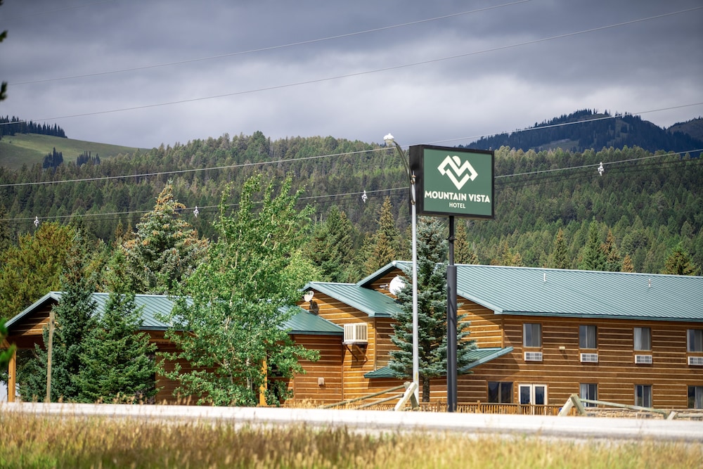 Mountain Vista Hotel 3/76