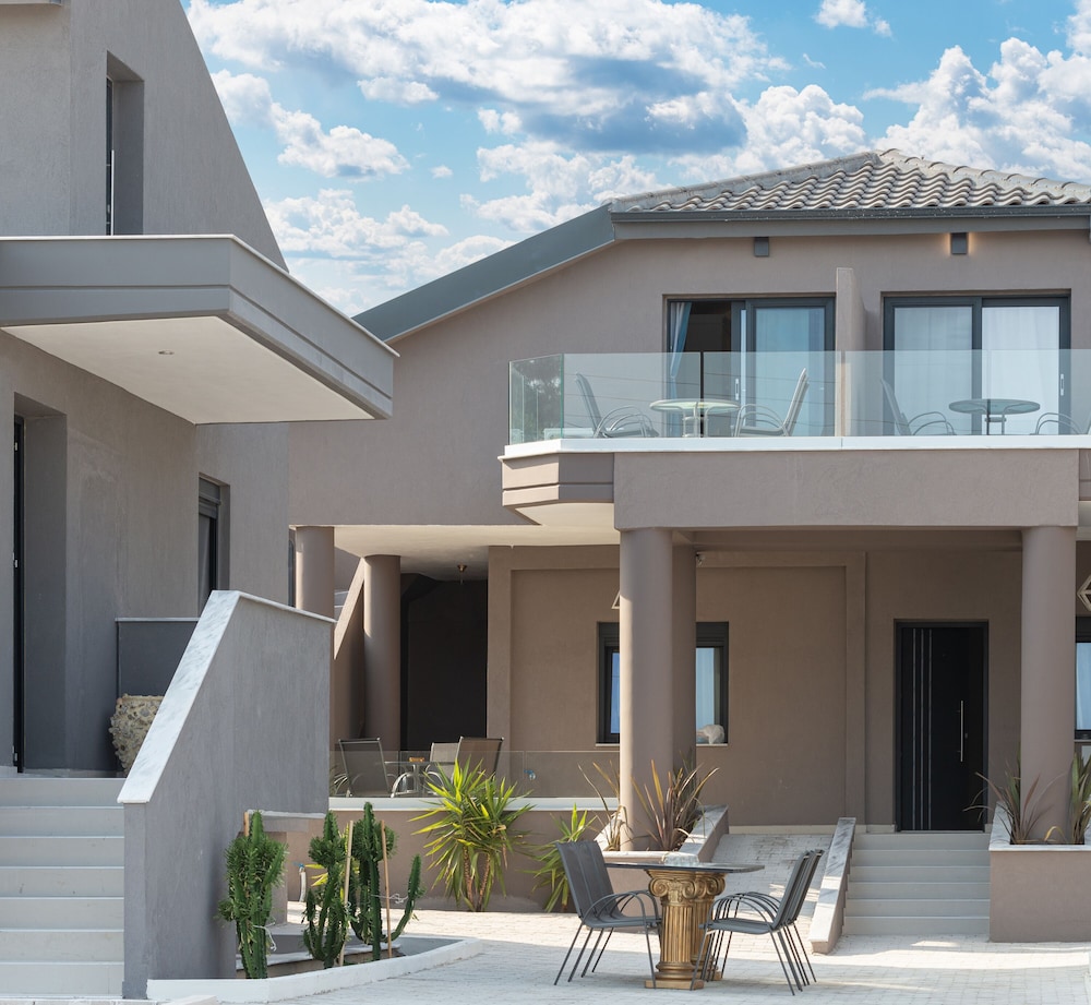 Mykoniatika Villas 2/48