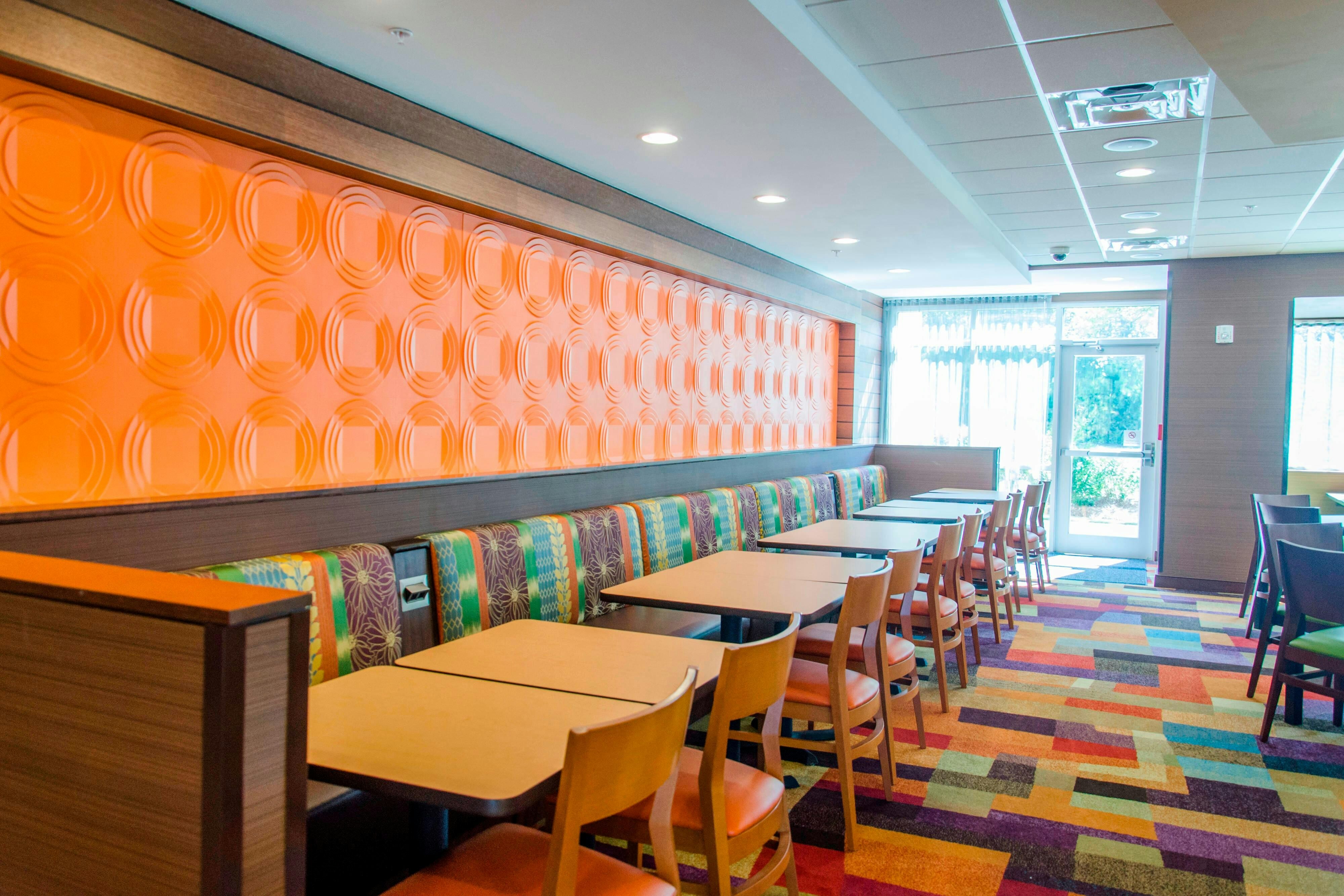 Fairfield Inn Suites Atlanta Cumming Johns Creek 25/42