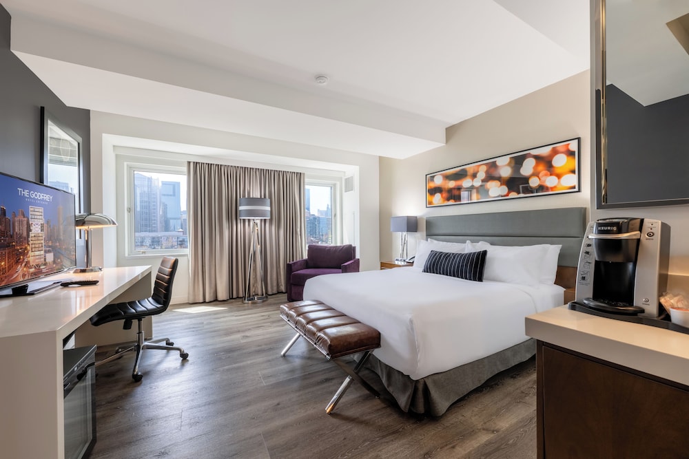 The Godfrey Hotel Chicago 28/73