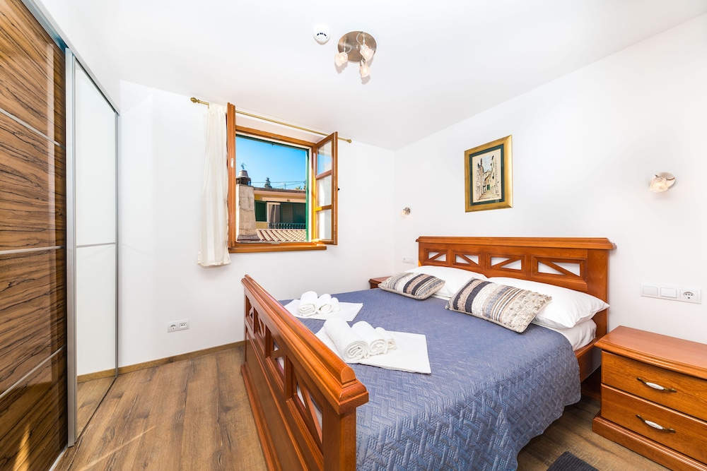 APARTMENTS PERLA 12/42