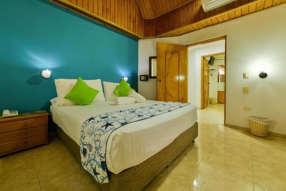 Hotel Grand Caribe 6/33