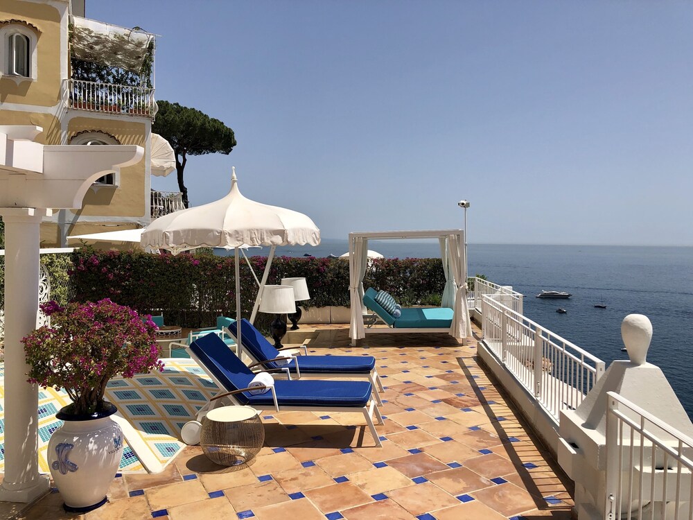 Villa Boheme Exclusive Luxury Suites 44/50