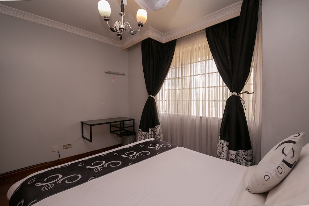 Meltonia Luxury Suites 14/50