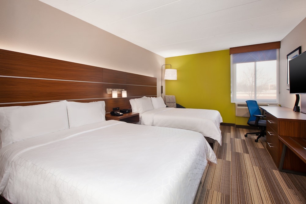 Holiday Inn Express Fairfax - Arlington Boulevard 23/44