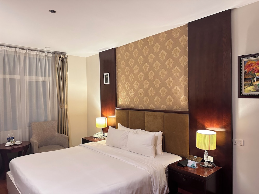 SUPERIOR, DOUBLE BED