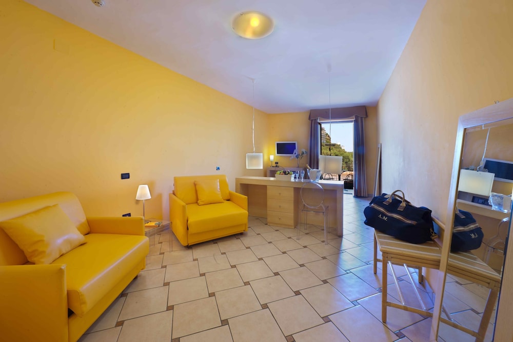 Hotel Rivage Sorrento 8/79