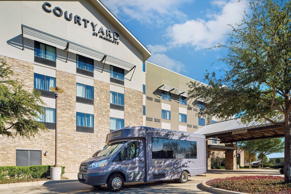 Courtyard Fort Worth At Alliance Town Center 65/70