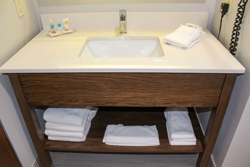 Comfort Inn & Suites Near Lake Guntersville 20/52