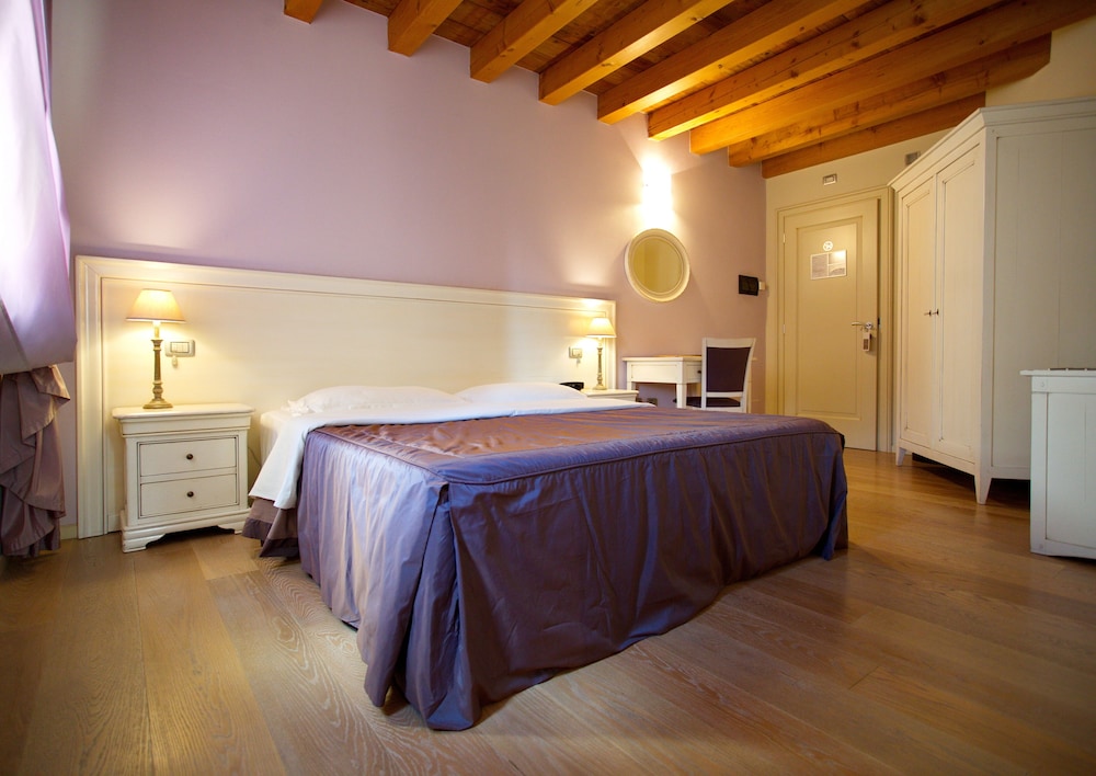 Hotel Asolo 15/50
