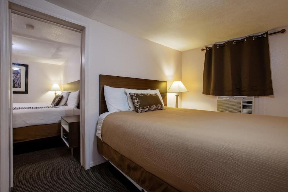 Celilo Inn 14/45