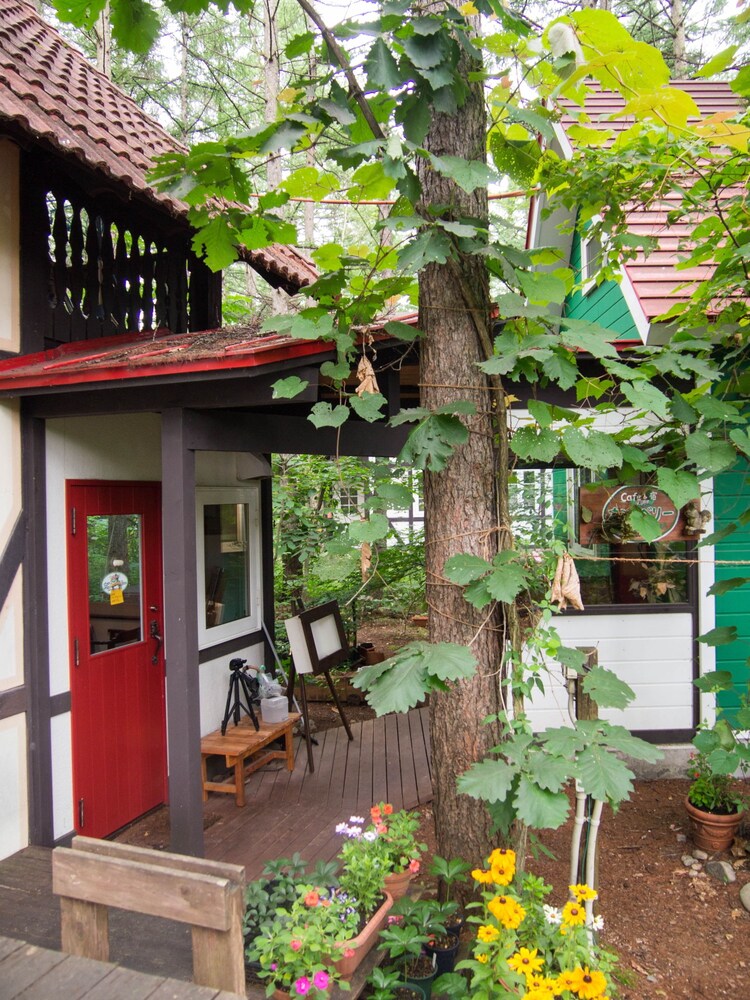 The Squirrel's Guesthouse Canterbury 34/39