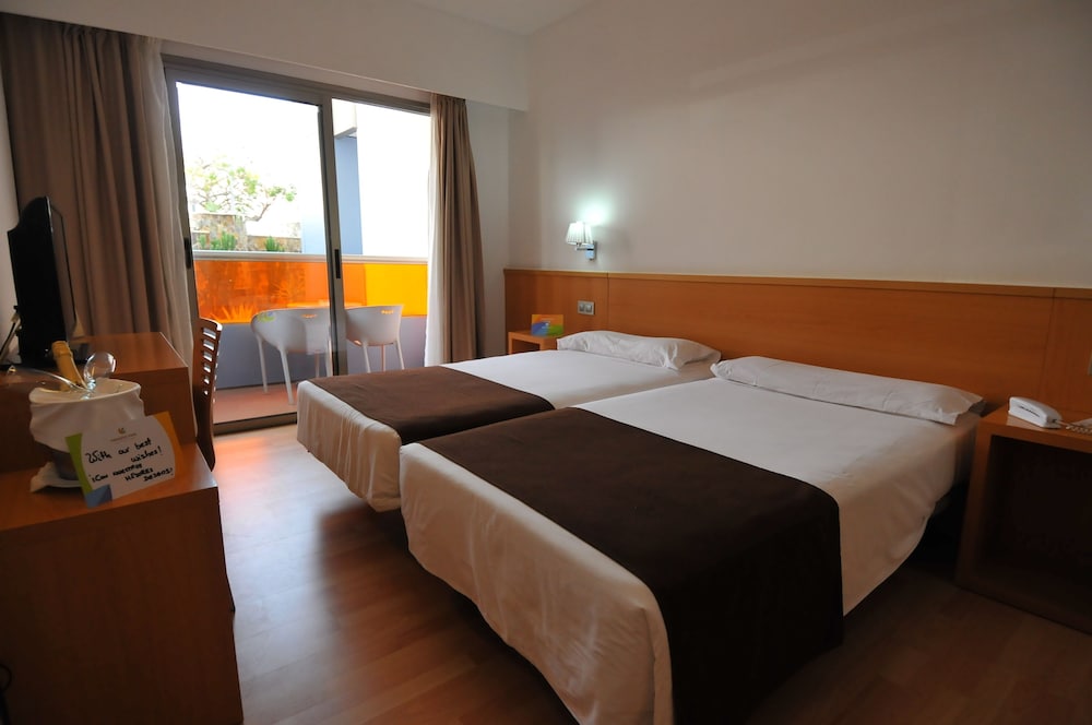 Paradise Park Fun Lifestyle Hotel 13/72