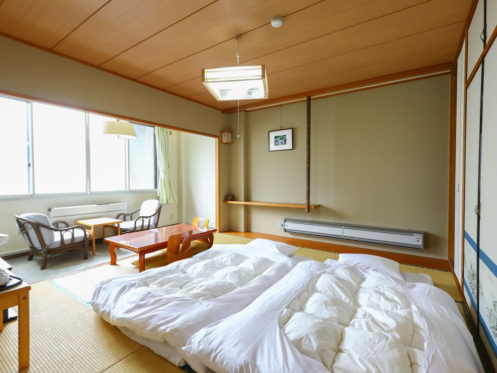 Hotel Yudanaka 9/47