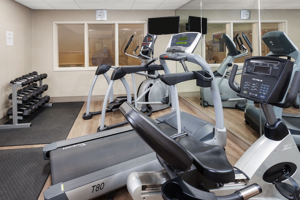 Holiday Inn Express Hotel Suites Hampton South Seabrook 40/78