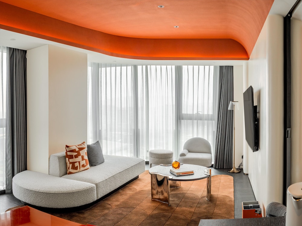 جناح بسرير كينج بغرفة نوم واحدة، Hotel Indigo Zhuhai Xiangzhou by IHG 2/10