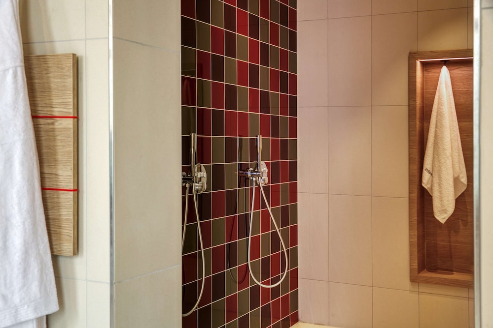 IntercityHotel Amsterdam Airport 28/60