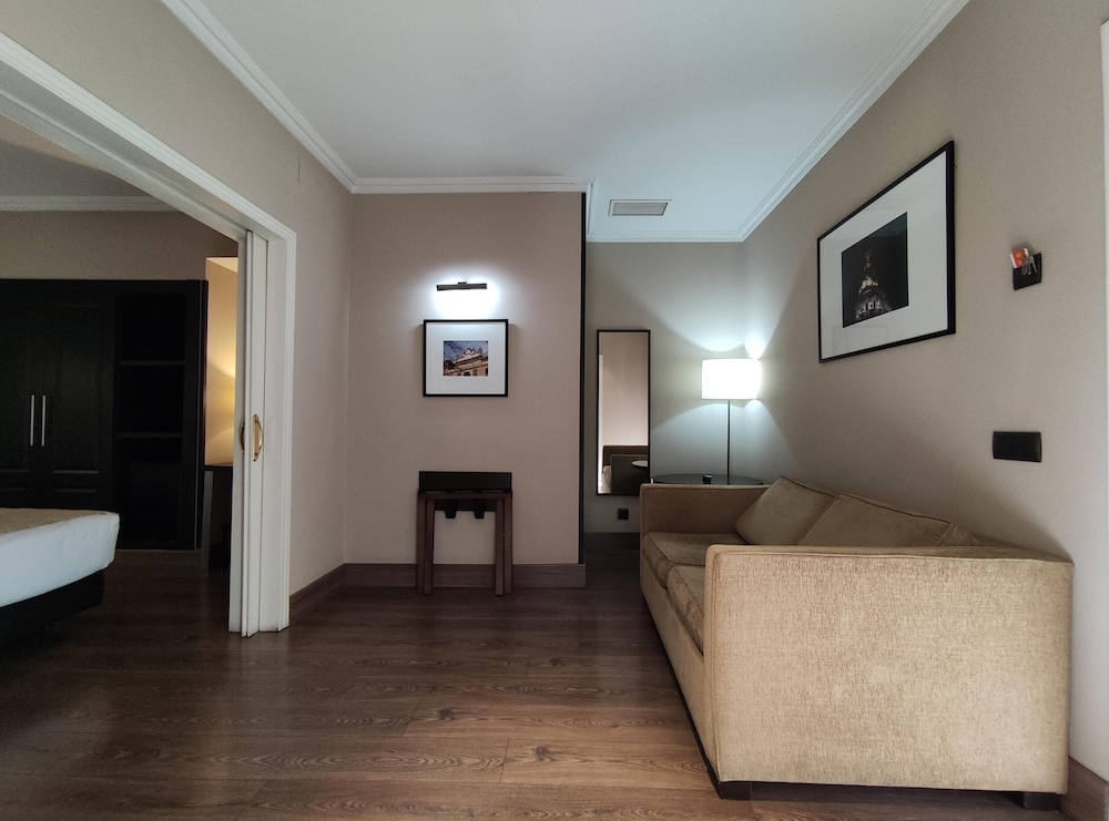 Hotel Cortezo 55/80