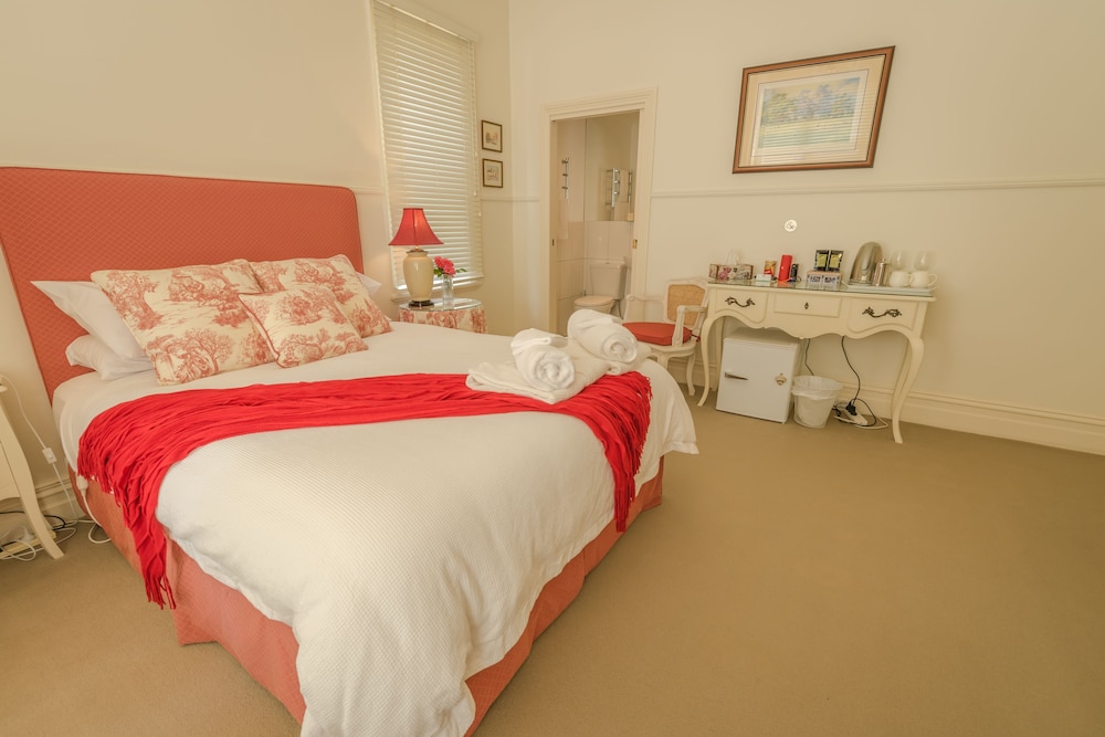 Glencoe Country Bed and Breakfast 11/63