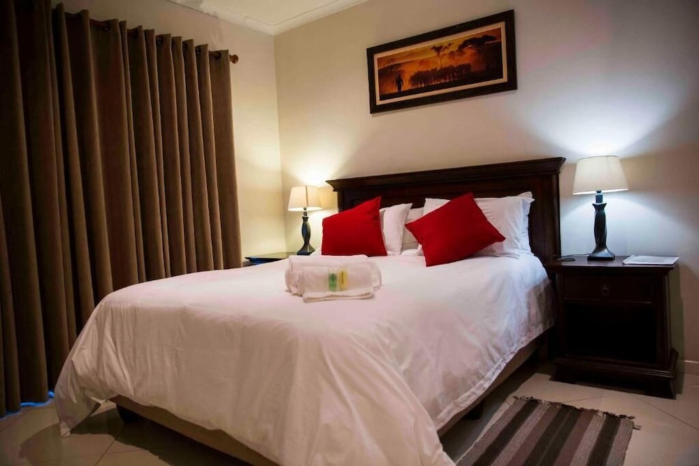 Palmwood Guesthouse 12/34