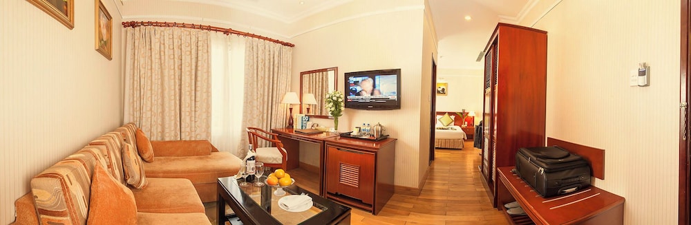 First Hotel 54/71
