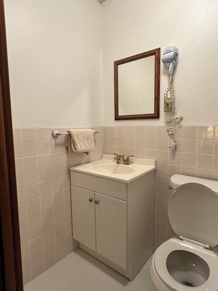 Hotel Prairie Winds Carthage Keokuk Hwy 136 35/37