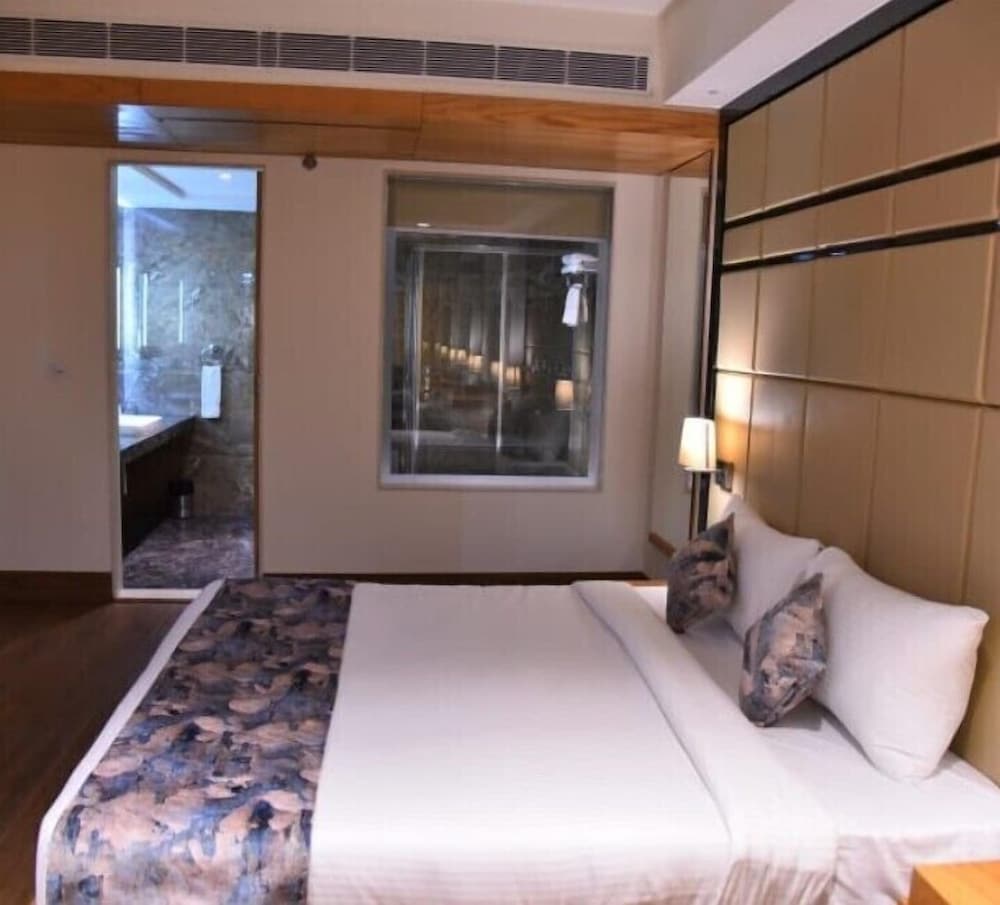 Hotel Narayanam 34/50