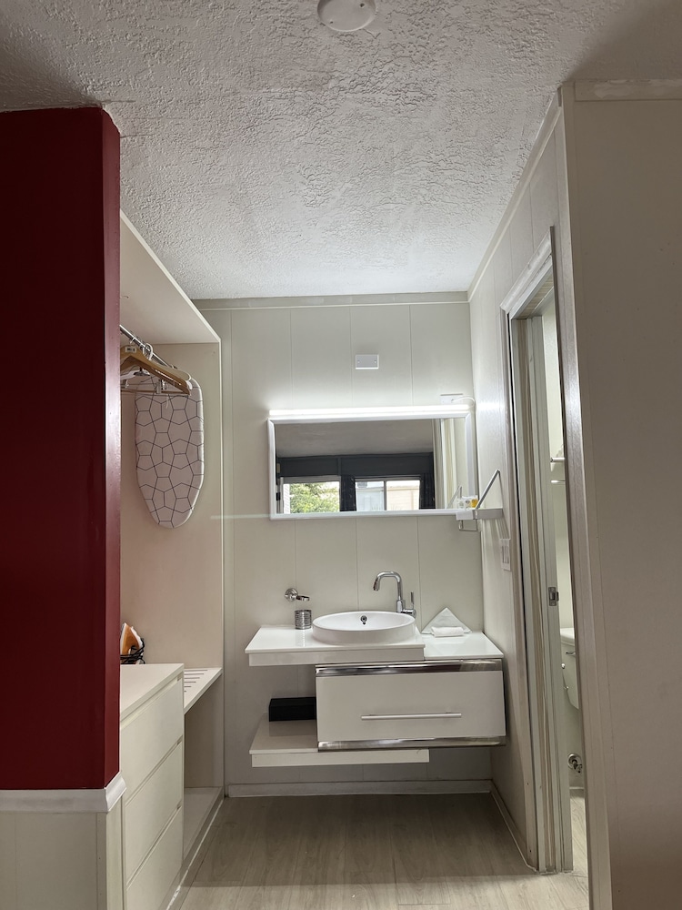 Travelodge by Wyndham Orlando / Heart of International Drive 38/38