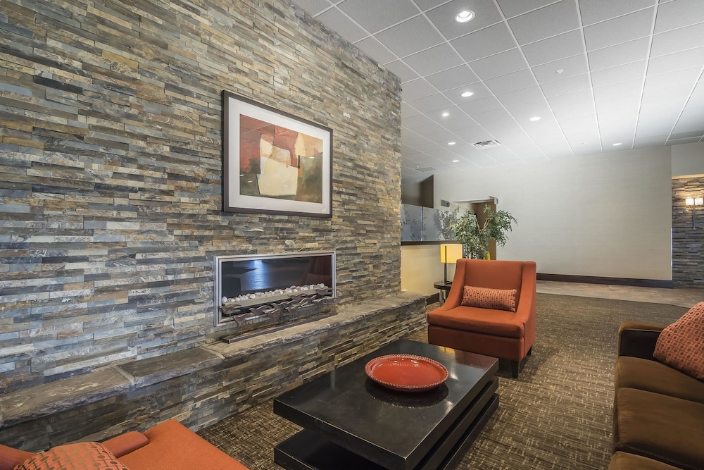 Quality Hotel & Conference Centre Fort McMurray 24/41