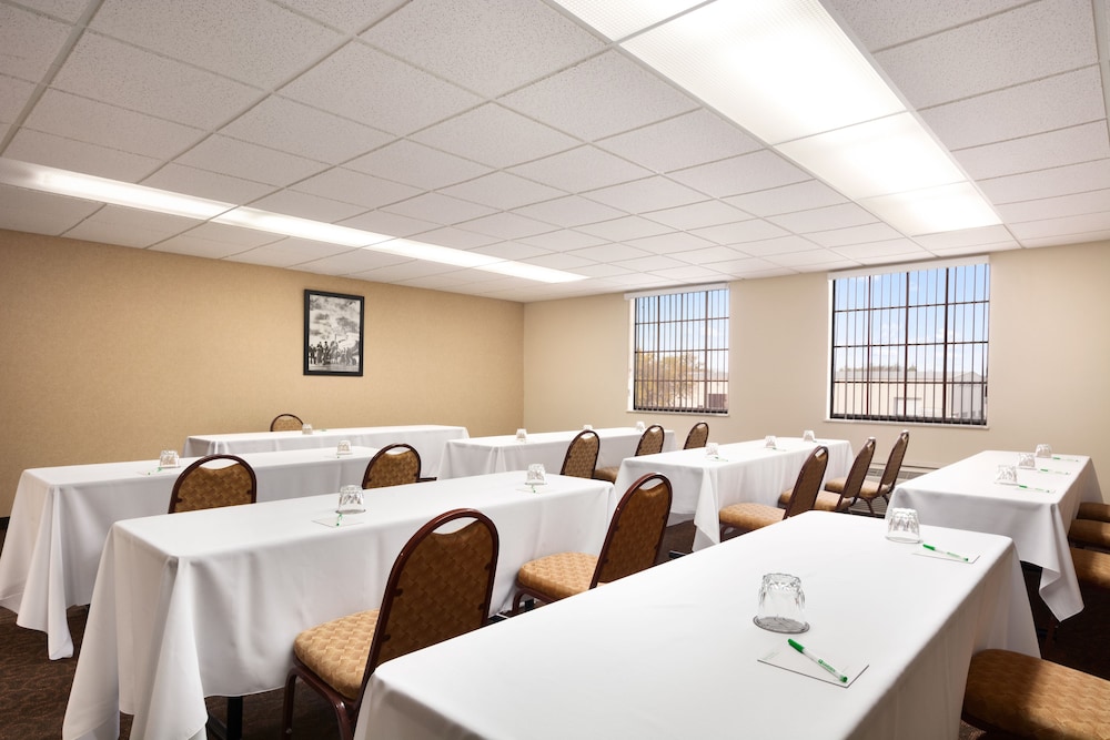 Wyndham Garden Wichita Downtown 40/47