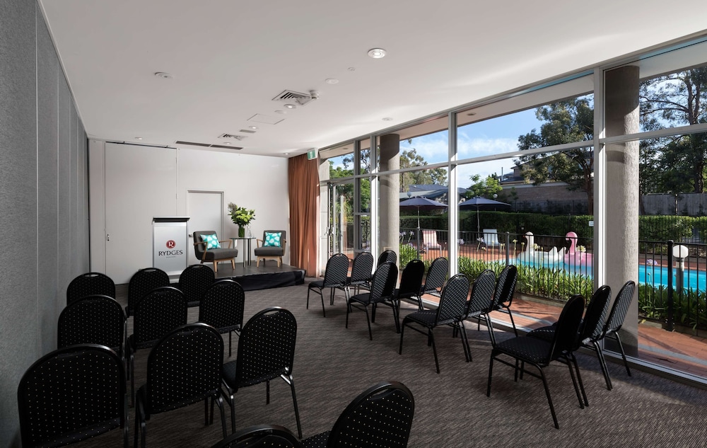Rydges Bankstown 31/46