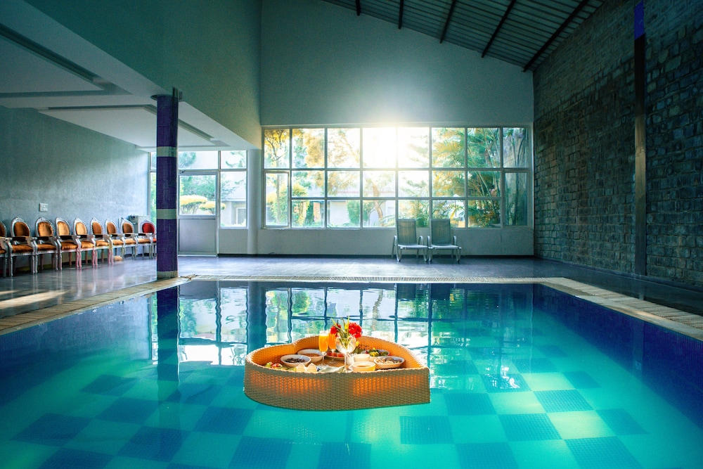 The Fern Surya Resort 25/55
