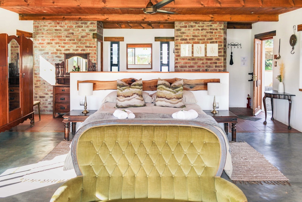 Duikersdrift Winelands Country Escape 8/50