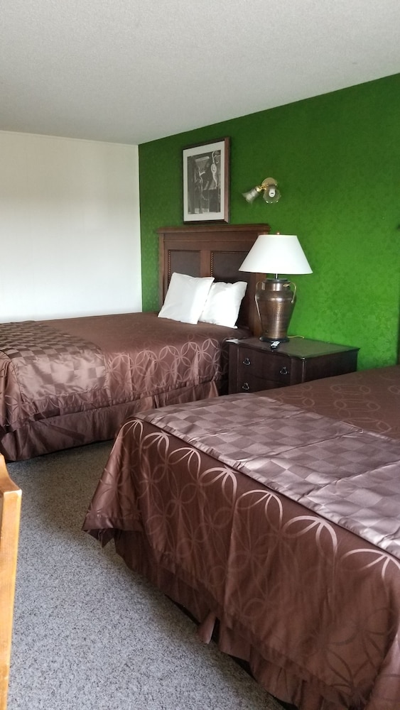Island Inn 11/64