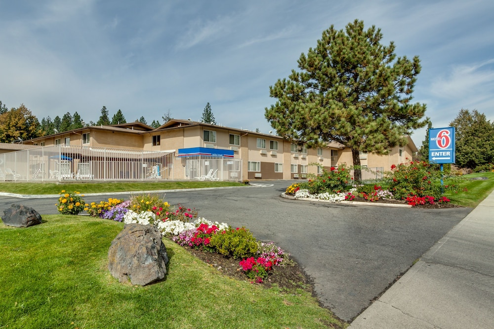 Motel6 Spokane, WA - West 25/30