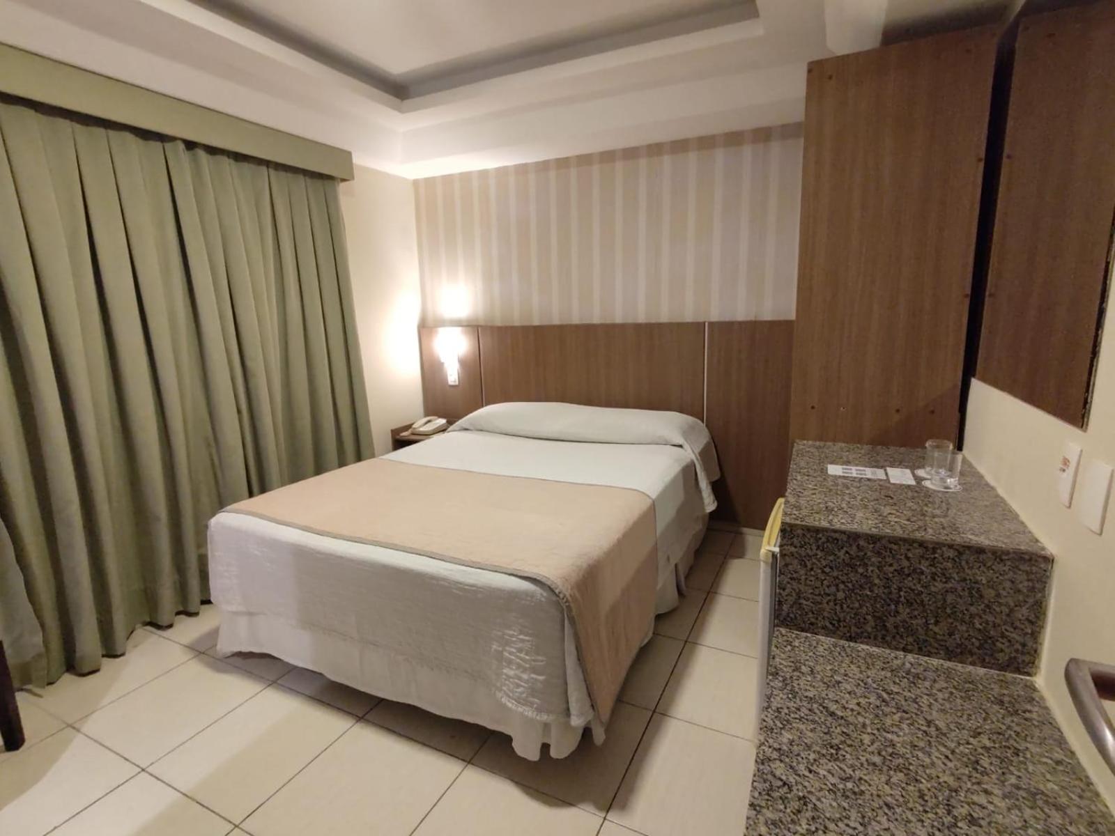 Room, Double Bed