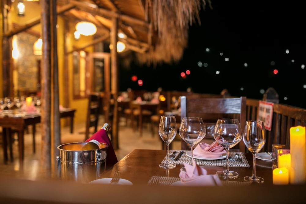 Mai Chau Hideaway Lake Resort 31/72