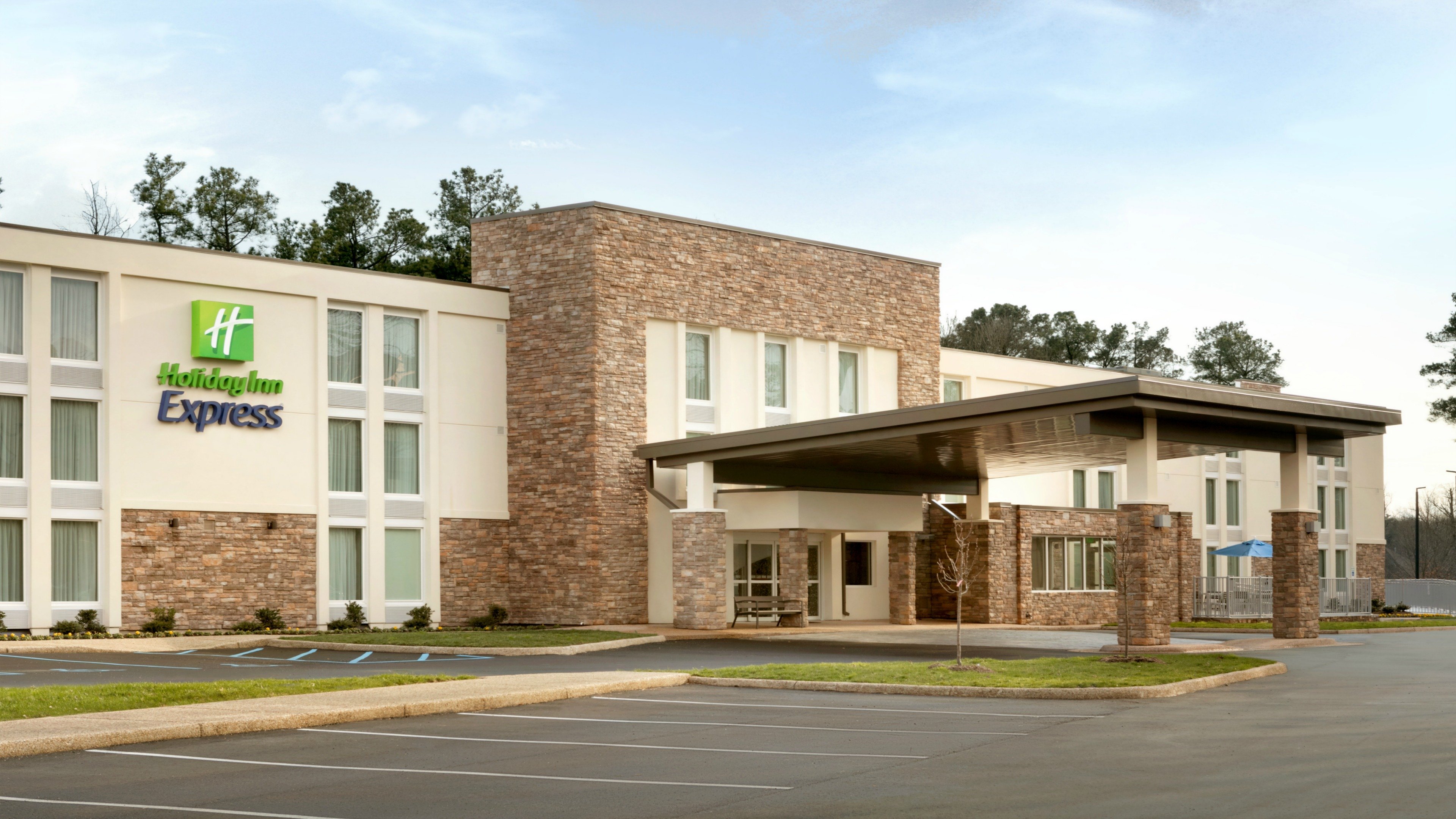 Holiday Inn Express Williamsburg Busch Gardens Area Ex Quality Inn At Kingsmill Busch Gardens Area 8/63