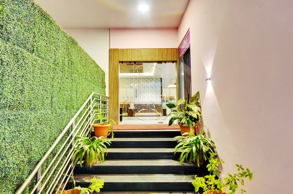 Hotel Vista Suites 47/50