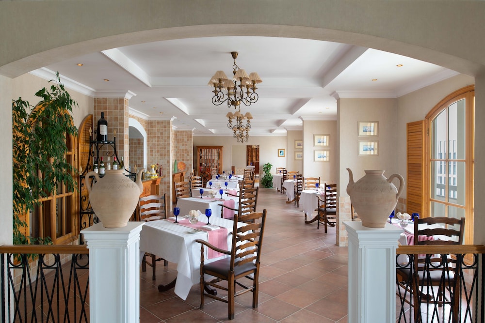 Treffen House Doha next to Msheireb Metro Station and Souq Waqif 45/64