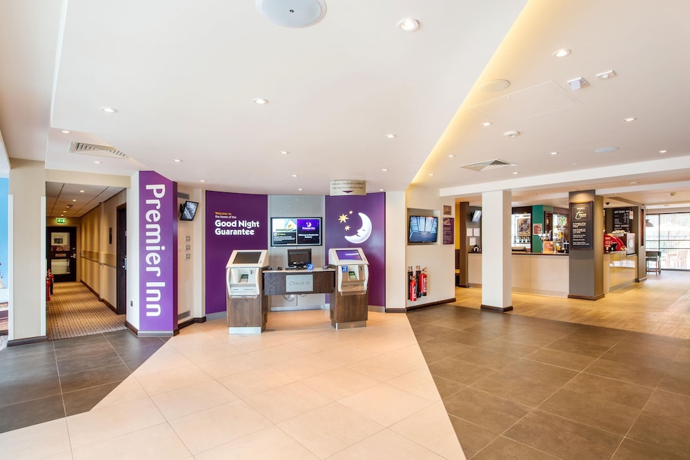 Lobby at Premier Inn Banbury M40 J11, CHERWELL