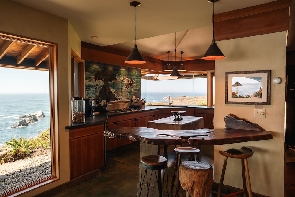 The Inn at Newport Ranch 55/67