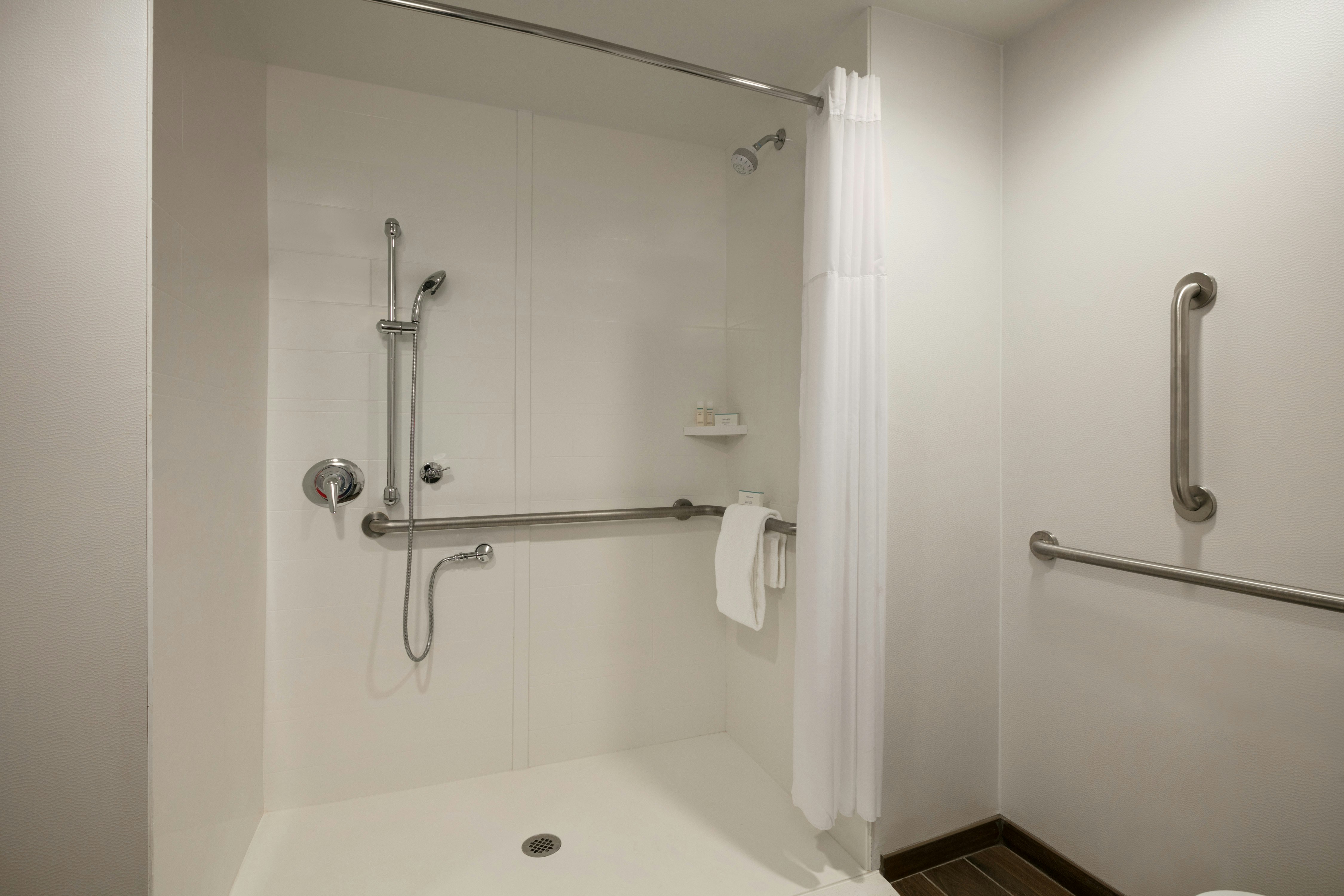 Hampton Inn Kernersville 67/68